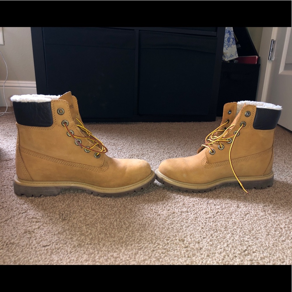 Timberlands - Picture 6 of 7